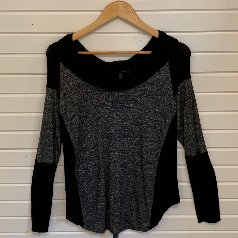 Long sleeve modern